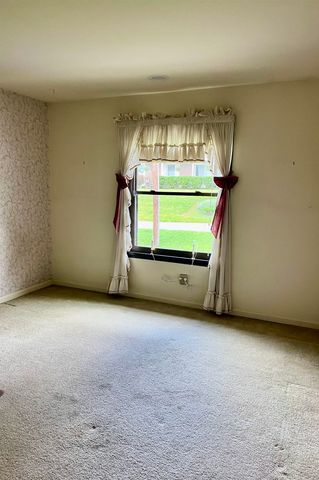 126 Honeysuckle Lane, Huntington, WV 25701