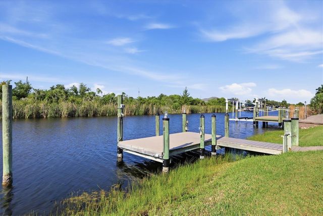 15738 APPLEWHITE CIRCLE, Port Charlotte, FL 33981