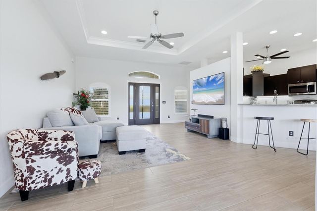 15738 APPLEWHITE CIRCLE, Port Charlotte, FL 33981