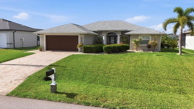 15738 APPLEWHITE CIRCLE, Port Charlotte, FL 33981