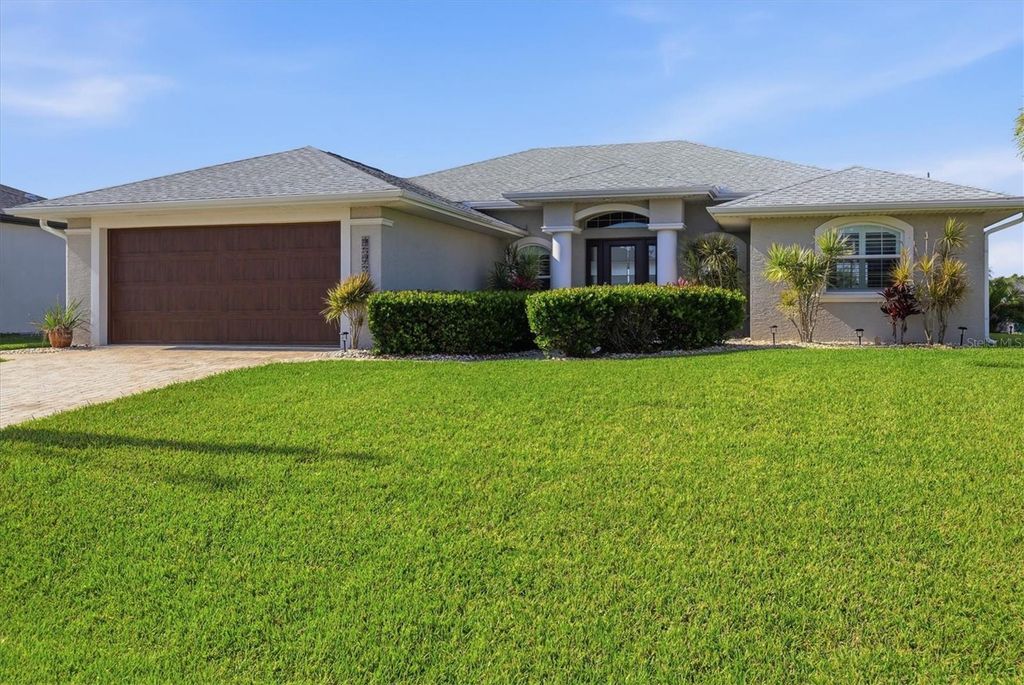 15738 APPLEWHITE CIRCLE, Port Charlotte, FL 33981