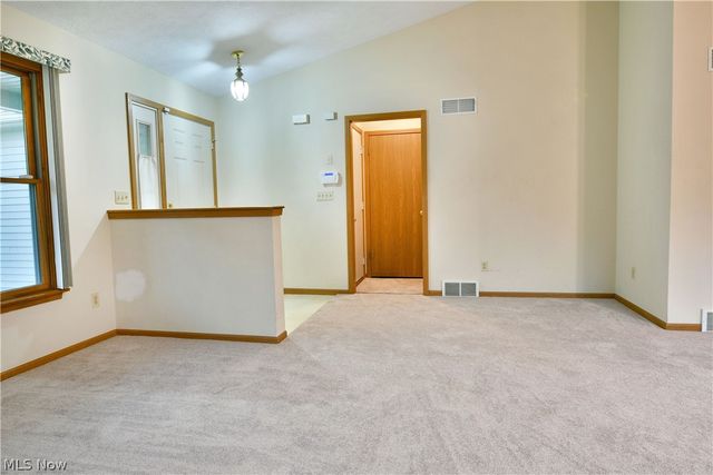 5180 Winthrop Drive, Austintown, OH 44515