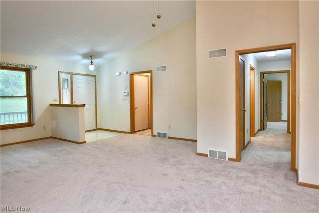 5180 Winthrop Drive, Austintown, OH 44515