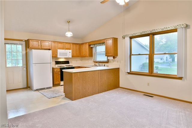 5180 Winthrop Drive, Austintown, OH 44515