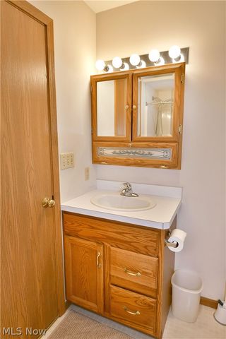 5180 Winthrop Drive, Austintown, OH 44515