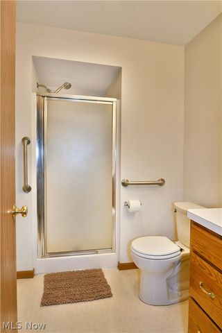 5180 Winthrop Drive, Austintown, OH 44515