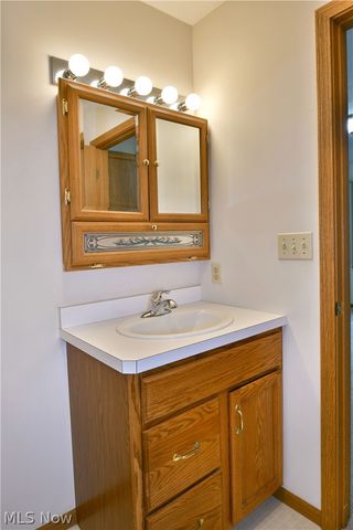5180 Winthrop Drive, Austintown, OH 44515