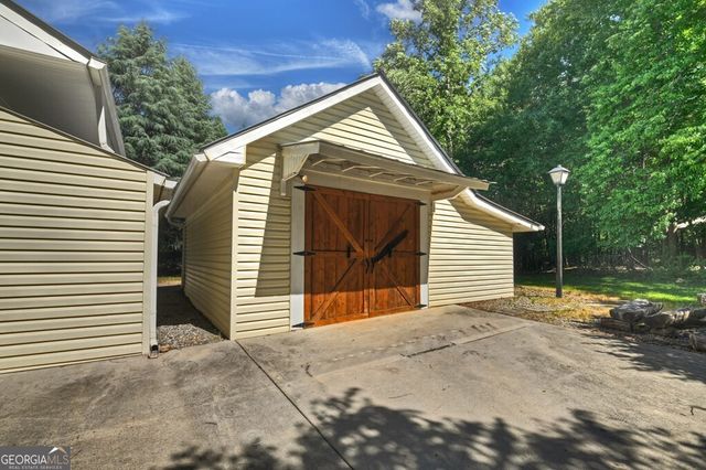 159 Victoria Drive, Blairsville, GA 30512