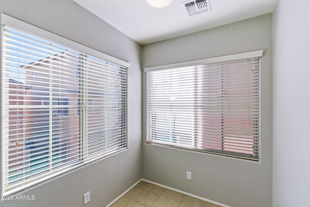 7751 W PIPESTONE Place, Phoenix, AZ 85035