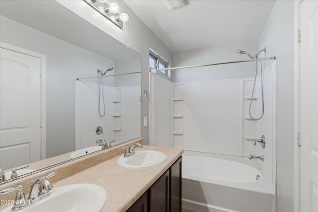 7751 W PIPESTONE Place, Phoenix, AZ 85035