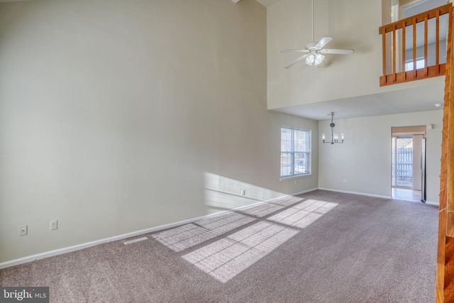 3 WATERFALL DR, Dover, DE 19904