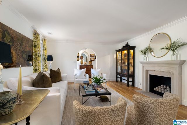 20 EDEN CIRCLE, Mountain Brook, AL 35213