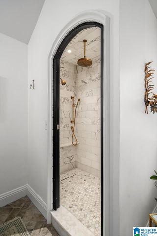 20 EDEN CIRCLE, Mountain Brook, AL 35213