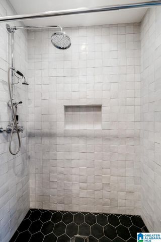 20 EDEN CIRCLE, Mountain Brook, AL 35213