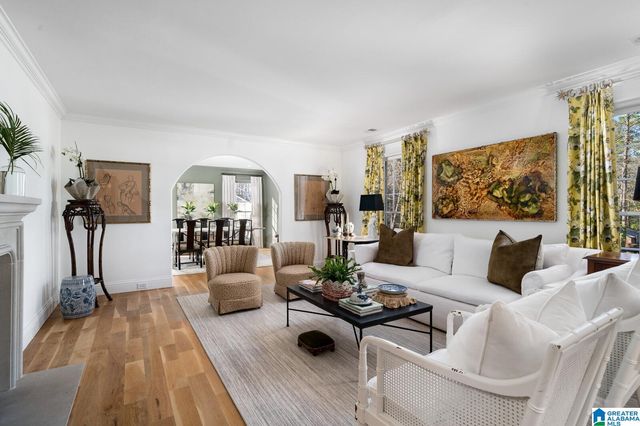 20 EDEN CIRCLE, Mountain Brook, AL 35213