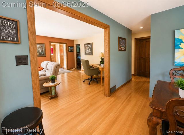 43899 Crowley Road, Belleville, MI 48111
