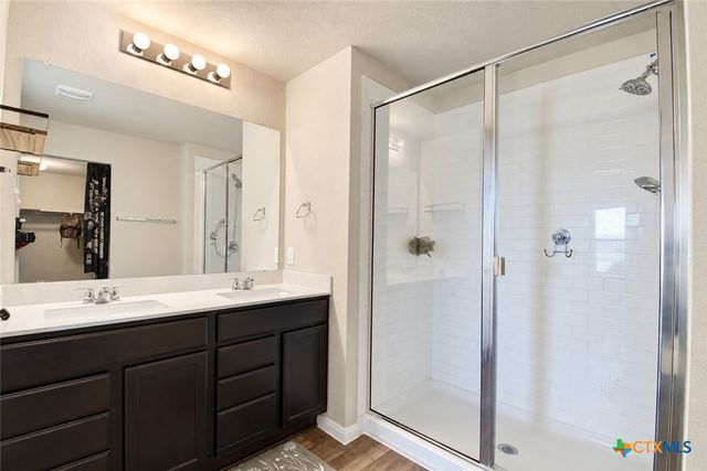 105 Harlan Drive, Hutto, TX 78634