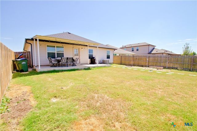 105 Harlan Drive, Hutto, TX 78634