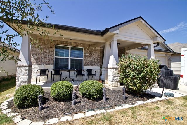 105 Harlan Drive, Hutto, TX 78634