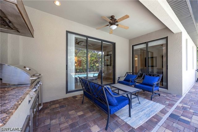 9234 Veneto PL, Naples, FL 34113