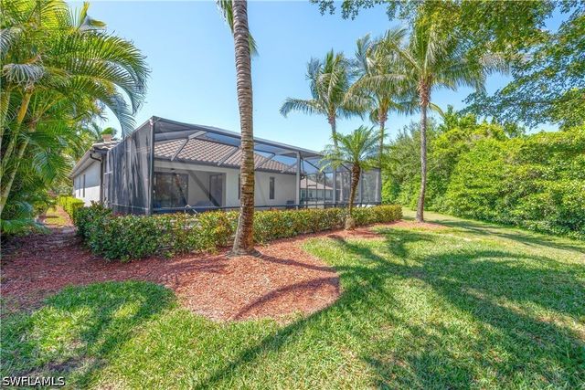 9234 Veneto PL, Naples, FL 34113