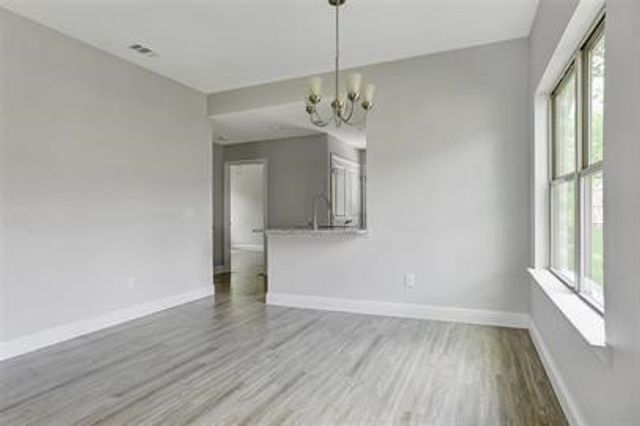 1100 W Day Street, Denison, TX 75020