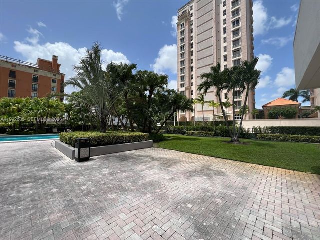 625 Biltmore Way 905, Coral Gables, FL 33134