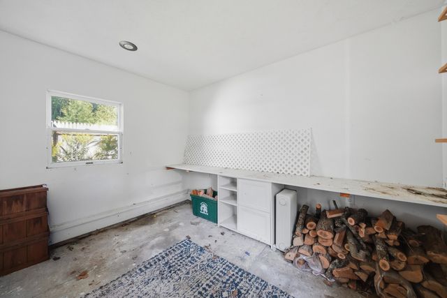 10 Roosevelt Avenue, Concord, NH 03301