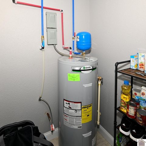 1706 Lane-A Rd, Paducah, KY 42003