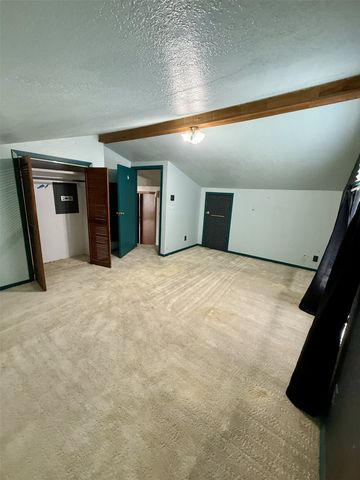 712 N Walnut Street, Weatherford, TX 76086