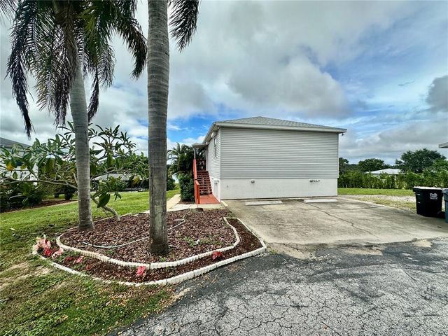 709 S LAKE STARR BOULEVARD, Lake Wales, FL 33898