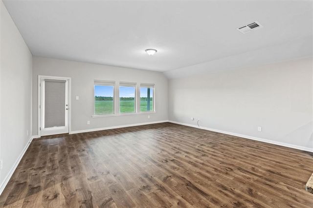 8072 Blalock Lane, Iowa, LA 70647