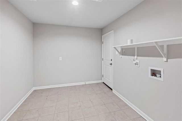 8072 Blalock Lane, Iowa, LA 70647