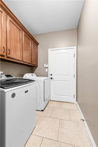 8322 Serenity Ct, Corpus Christi, TX 78414