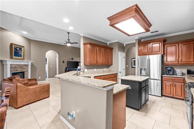 8322 Serenity Ct, Corpus Christi, TX 78414