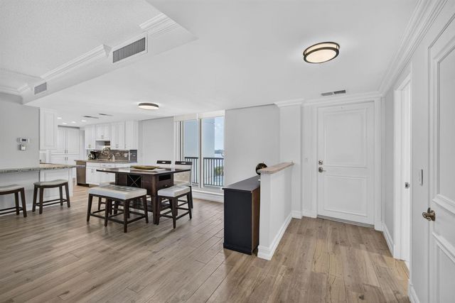5400 N Ocean Drive SE 7b, Singer Island, FL 33404