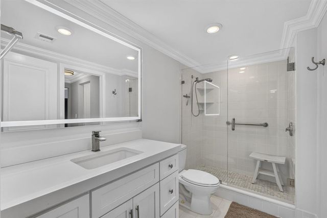 5400 N Ocean Drive SE 7b, Singer Island, FL 33404