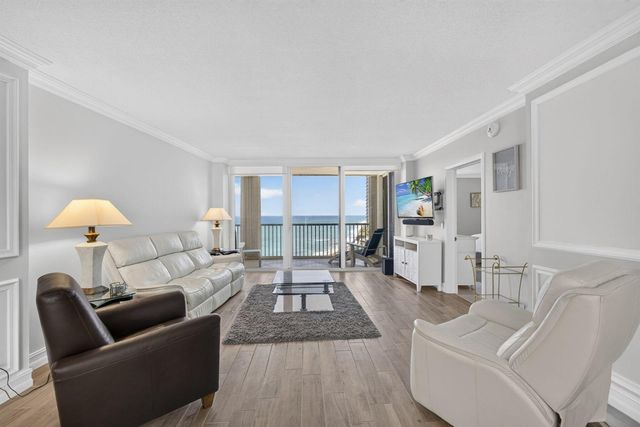 5400 N Ocean Drive SE 7b, Singer Island, FL 33404