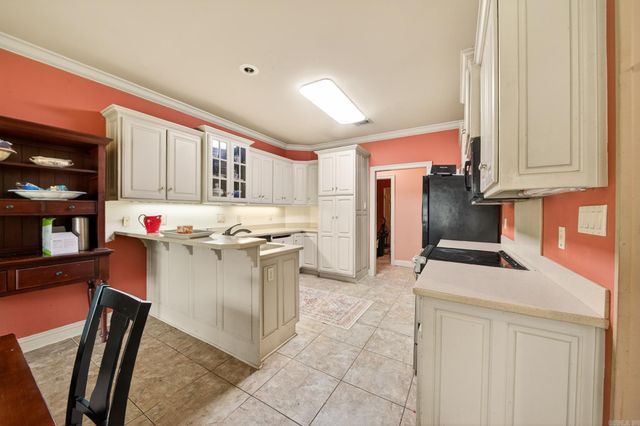 16 Hickory Valley Drive, Cabot, AR 72023