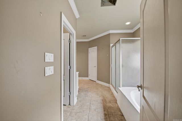 16 Hickory Valley Drive, Cabot, AR 72023