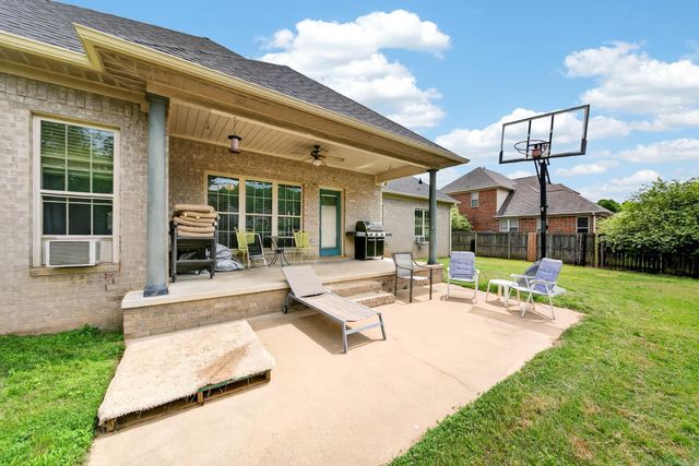 16 Hickory Valley Drive, Cabot, AR 72023