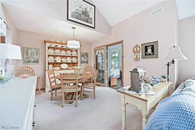 105 Ruth Avenue, Cortland, OH 44410