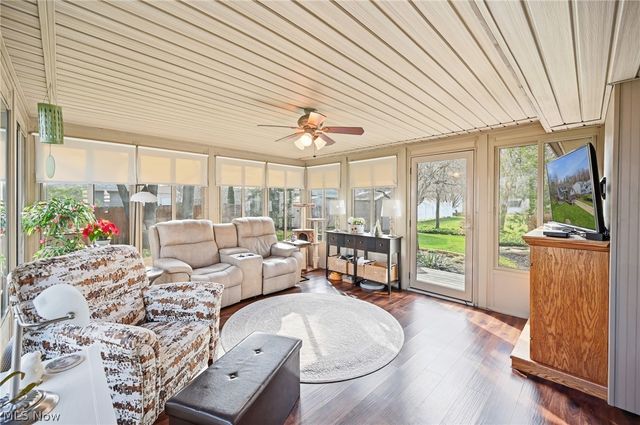 105 Ruth Avenue, Cortland, OH 44410