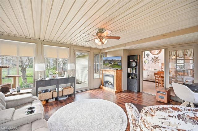 105 Ruth Avenue, Cortland, OH 44410