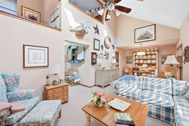 105 Ruth Avenue, Cortland, OH 44410