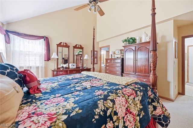 105 Ruth Avenue, Cortland, OH 44410