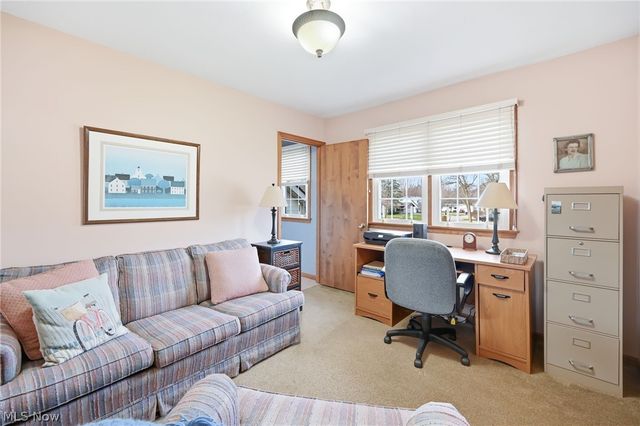 105 Ruth Avenue, Cortland, OH 44410