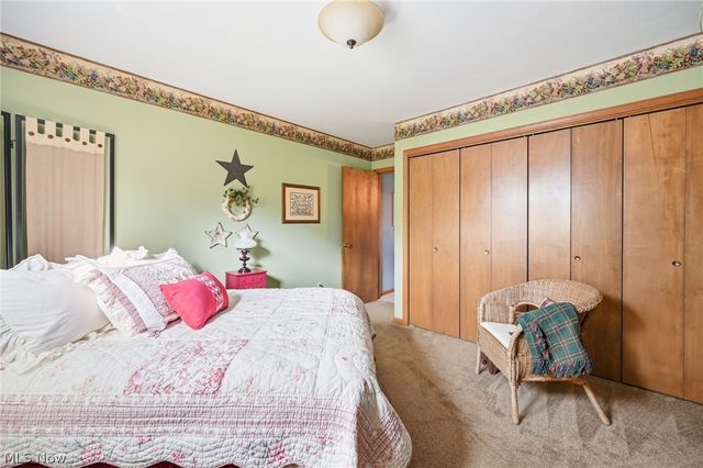 105 Ruth Avenue, Cortland, OH 44410