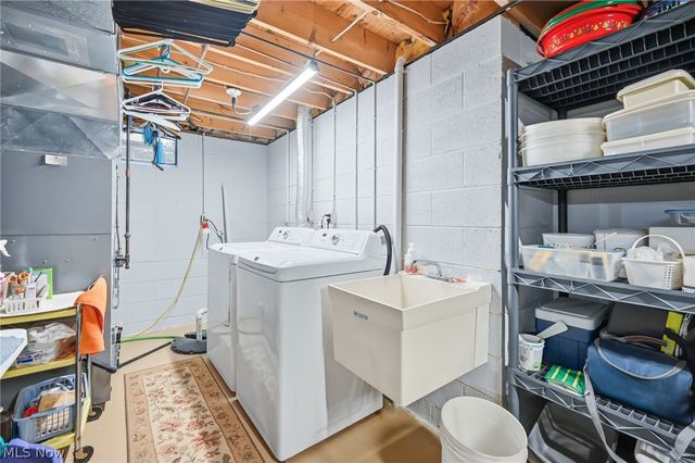 105 Ruth Avenue, Cortland, OH 44410