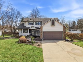 105 Ruth Avenue, Cortland, OH 44410